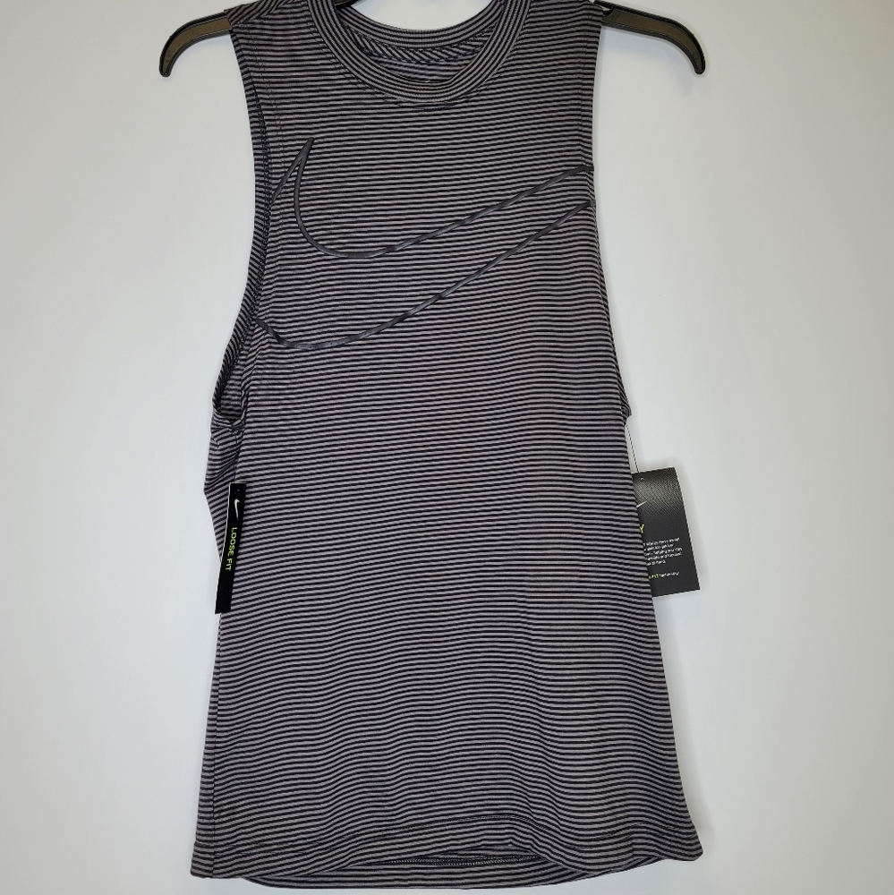Nike The Nike Tee Dri Fit Striped Jacket Sz XS